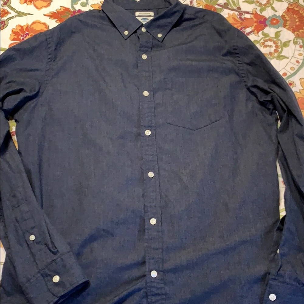 Old Navy L slim fit casual/dress shirt -nwot